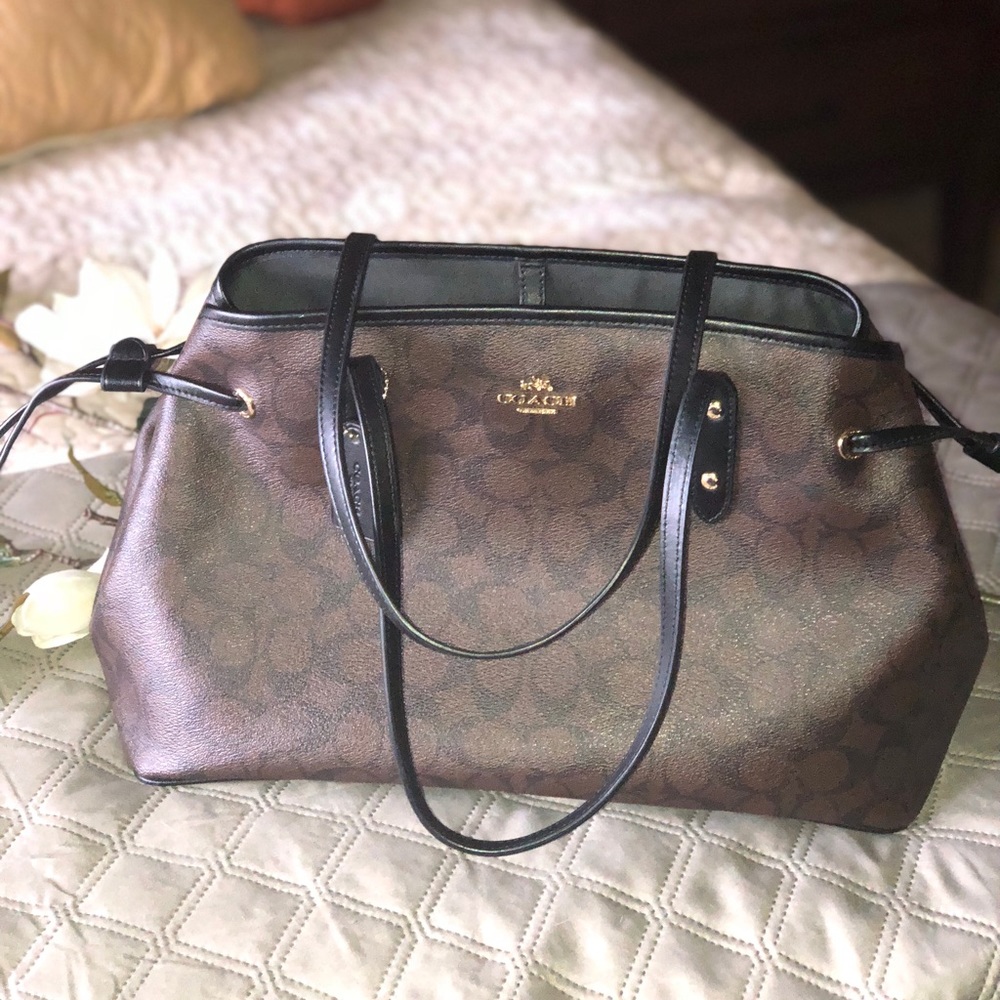 Coach Drawstring Carryall Shoulder Bag